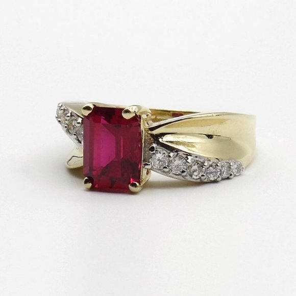 Vintage 14k Gold Ruby & Diamond Accent Ring Marked Exquisite Size 6 - Picture 5 of 12